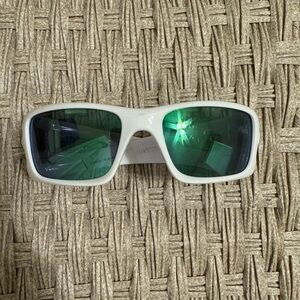 Oakley sunglasses crankcase
